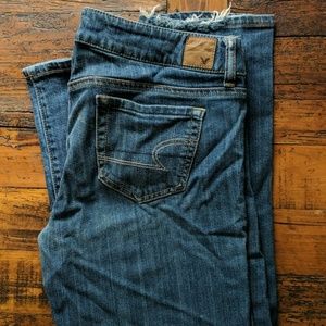 American eagle favorite boyfriend jeans